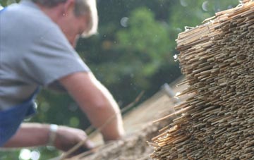 professional North Cerney thatchers